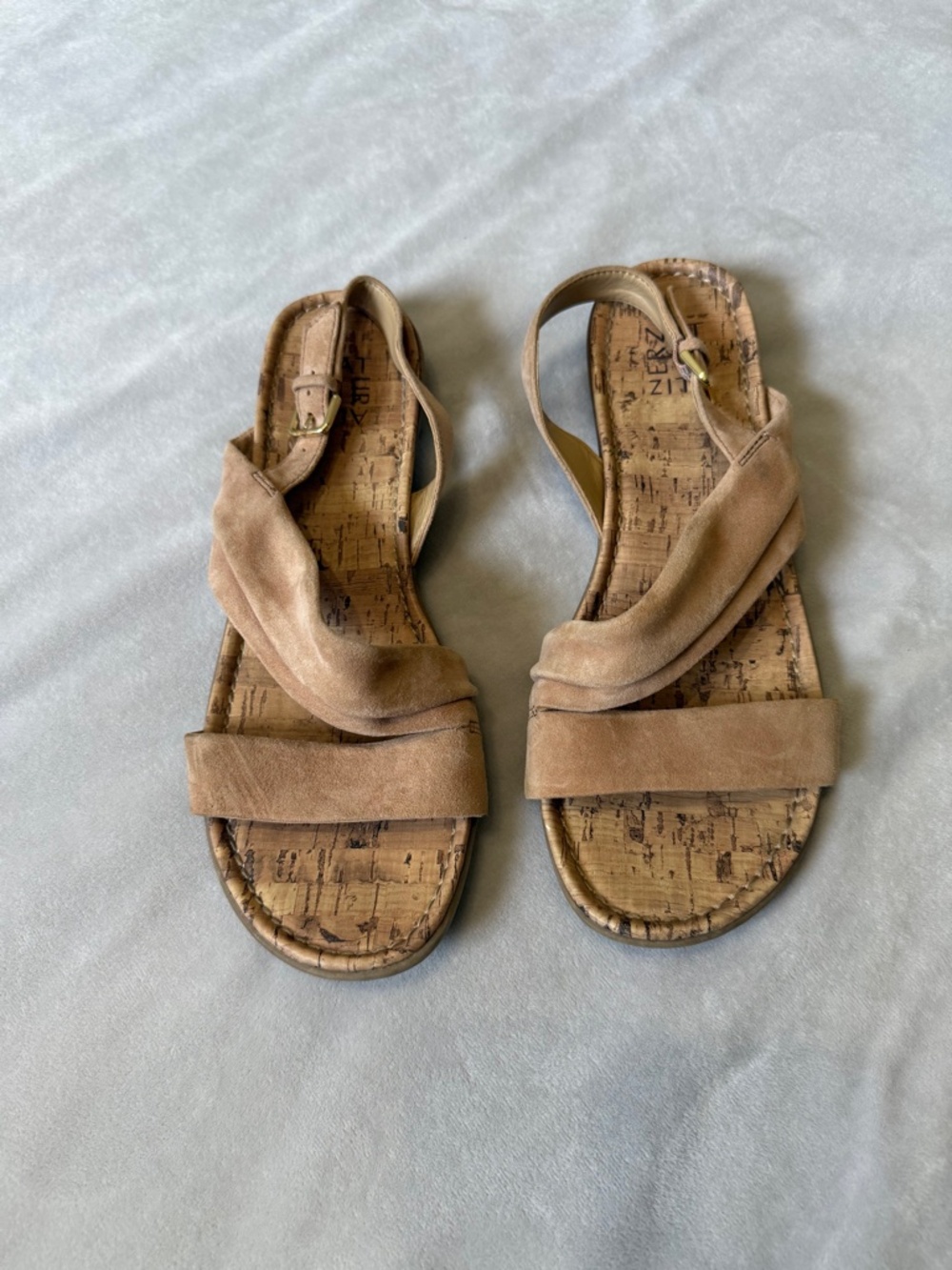 Naturalizer Wyn Suede Flat Sandal